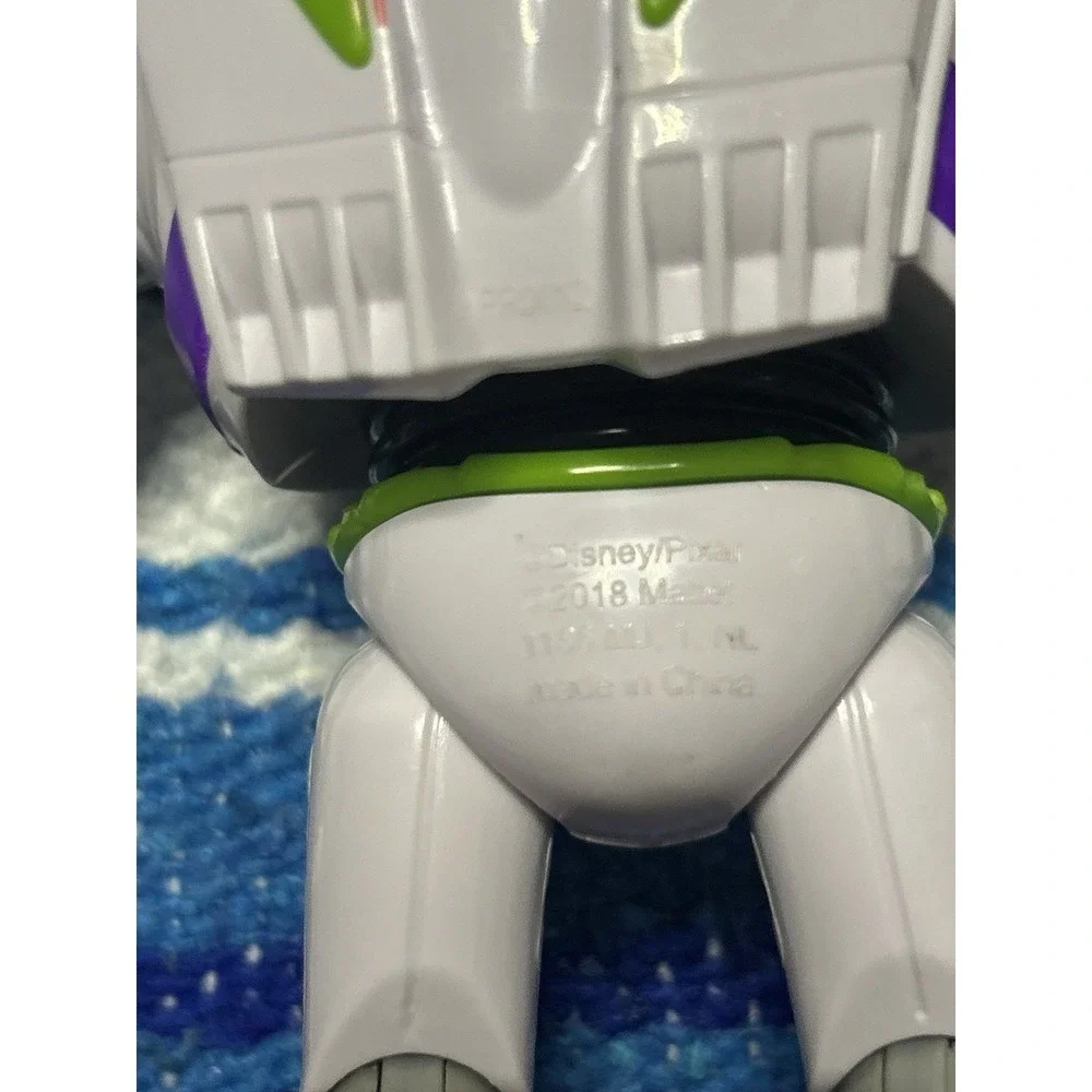 Disney Pixar Buzz Lightyear Toy Story Action Figure Collectible 2018 Mattel